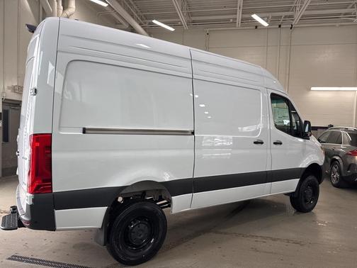 2025 Mercedes-Benz Sprinter 2500