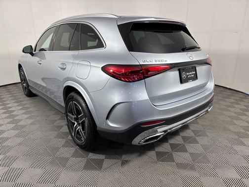 2025 Mercedes-Benz GLC 350e Base 4MATIC