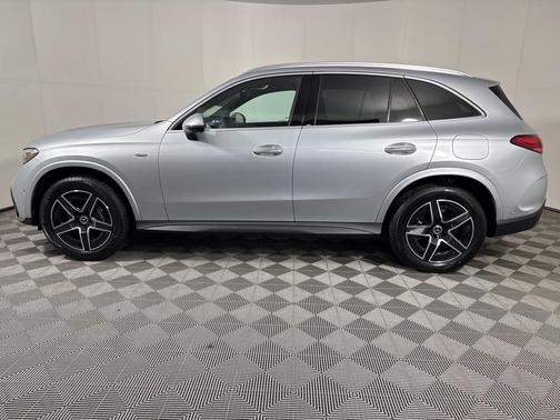 2025 Mercedes-Benz GLC 350e Base 4MATIC