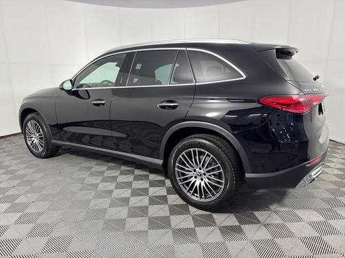 2026 Mercedes-Benz GLC 300 Base 4MATIC