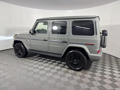 2025 Mercedes-Benz G-Class Base