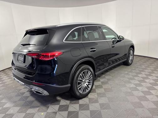 2026 Mercedes-Benz GLC 300 Base 4MATIC