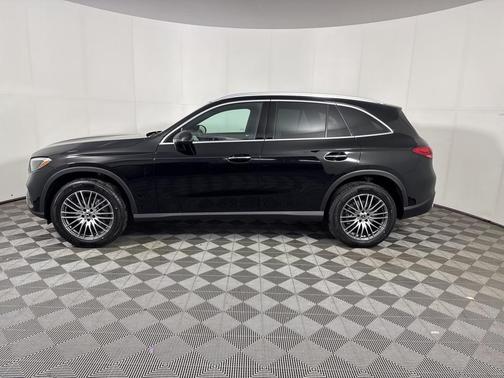 2026 Mercedes-Benz GLC 300 Base 4MATIC