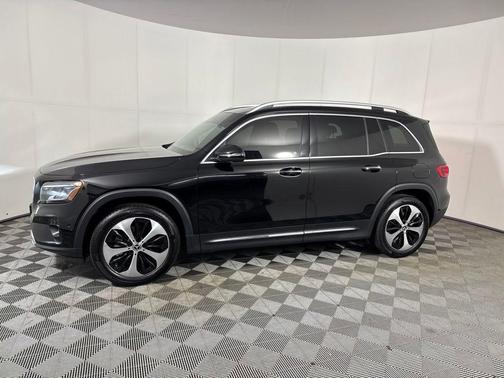 Midnight Black 2024 Mercedes-Benz GLB 250 Base 4MATIC