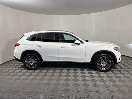 2026 Mercedes-Benz GLC 300 Base 4MATIC
