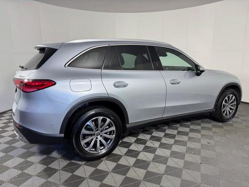 2025 Mercedes-Benz GLC 300 Base 4MATIC