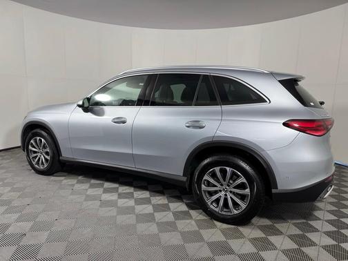 2025 Mercedes-Benz GLC 300 Base 4MATIC