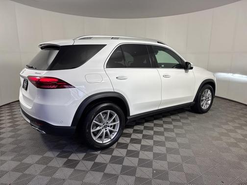 2024 Mercedes-Benz GLE 450 Plug-In Hybrid Base 4MATIC