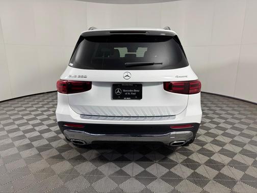 2024 Mercedes-Benz GLB 250 Base 4MATIC