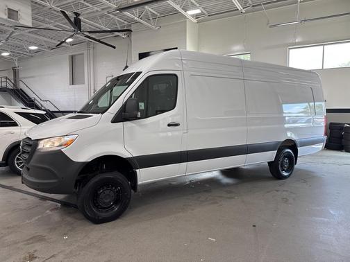 2025 Mercedes-Benz Sprinter 2500 170 WB High Roof Extended Cargo