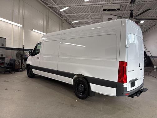 2026 Mercedes-Benz Sprinter 2500 