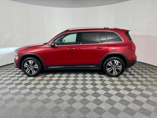 2025 Mercedes-Benz GLB 250 Base 4MATIC