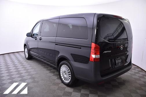2023 Mercedes-Benz Metris Base