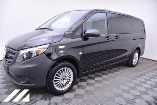 2023 Mercedes-Benz Metris Base