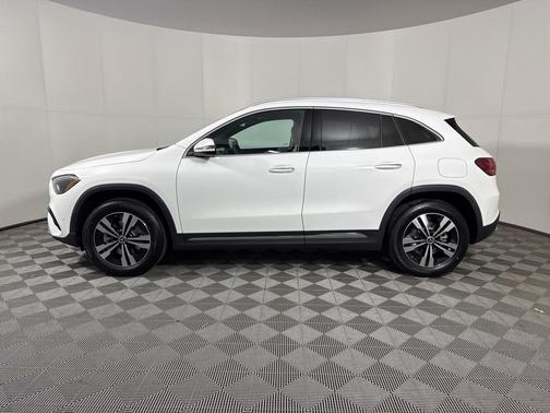 2026 Mercedes-Benz GLA 250 Base 4MATIC
