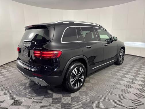 2025 Mercedes-Benz GLB 250 Base 4MATIC