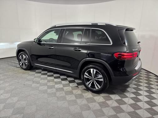 2025 Mercedes-Benz GLB 250 Base 4MATIC
