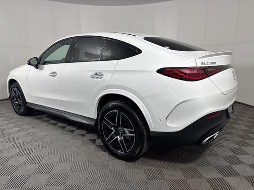 2025 Mercedes-Benz GLC 300 4MATIC Coupe