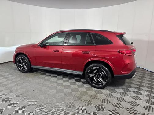 2026 Mercedes-Benz GLC 300 Base 4MATIC