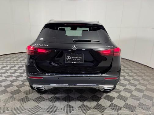 2025 Mercedes-Benz GLA 250 Base 4MATIC