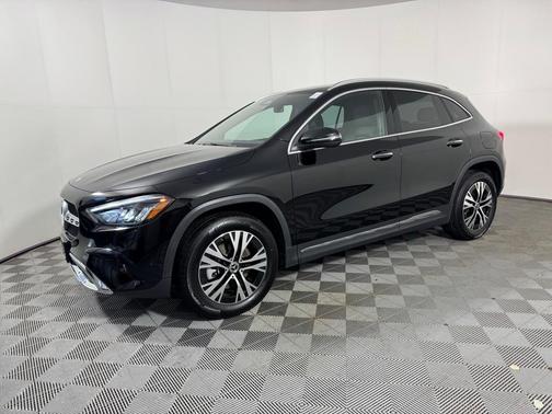 2025 Mercedes-Benz GLA 250 Base 4MATIC