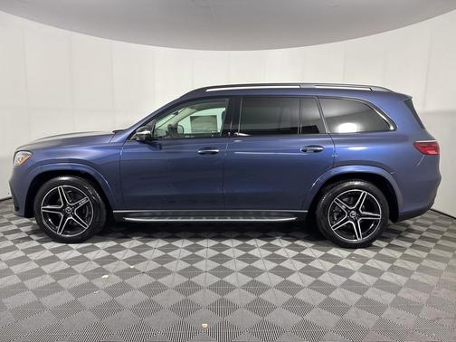2026 Mercedes-Benz GLS 450 