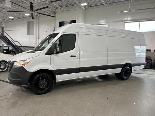 2025 Mercedes-Benz Sprinter 3500XD High Roof