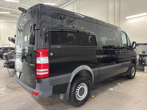 2017 Mercedes-Benz Sprinter 2500 Standard Roof