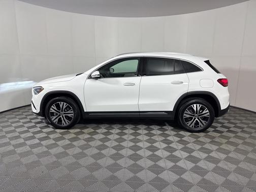 2025 Mercedes-Benz GLA 250 Base 4MATIC