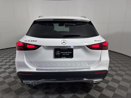 2025 Mercedes-Benz GLA 250 Base 4MATIC