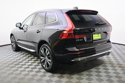 2022 Volvo XC60 B6 Inscription