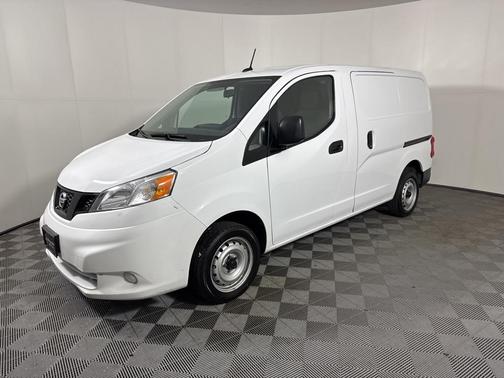 2021 Nissan NV200 S