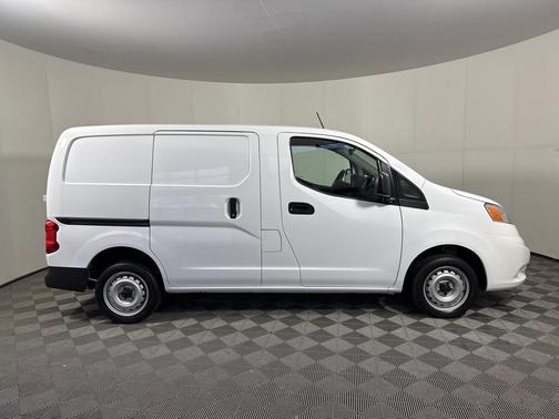 2021 Nissan NV200 S