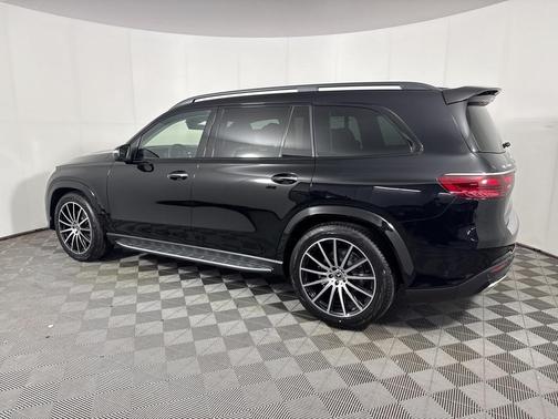 2026 Mercedes-Benz GLS 580 Base 4MATIC