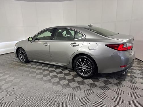 2016 Lexus ES 350 Base
