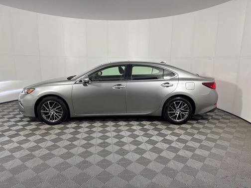 2016 Lexus ES 350 Base