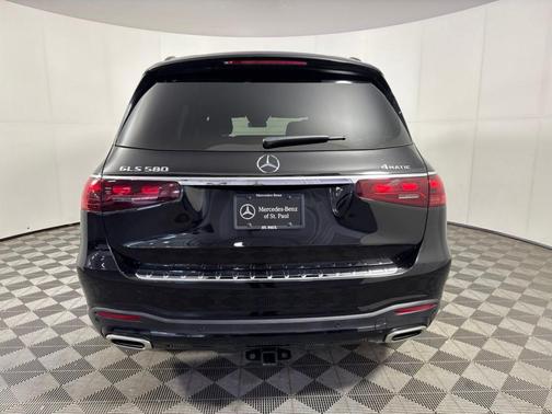 Obsidian Black Metallic 2025 Mercedes-Benz GLS 580 Base 4MATIC