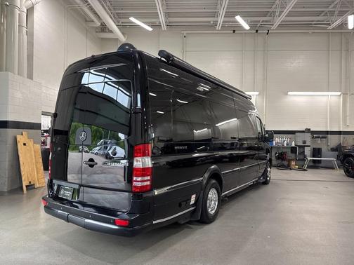 2016 Mercedes-Benz Sprinter 3500 170 WB