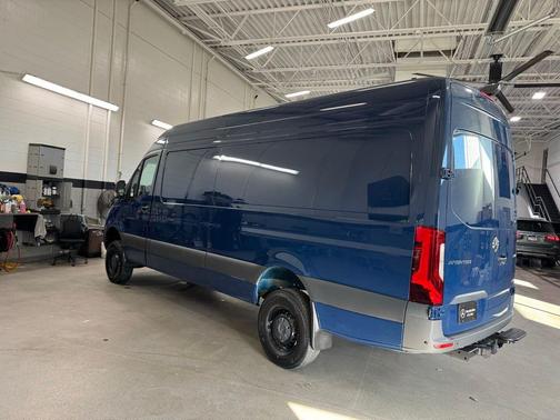 2026 Mercedes-Benz Sprinter 2500 High Roof