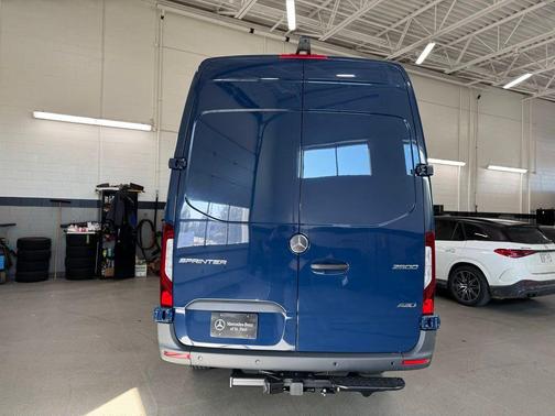 2026 Mercedes-Benz Sprinter 2500 High Roof