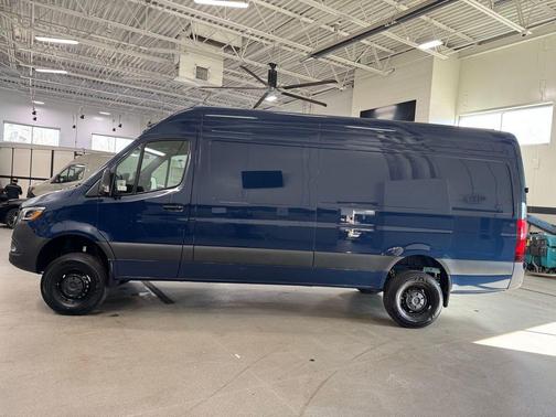 2026 Mercedes-Benz Sprinter 2500 High Roof