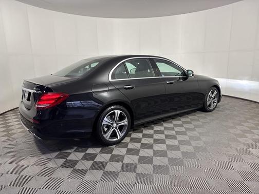2017 Mercedes-Benz E-Class E 300