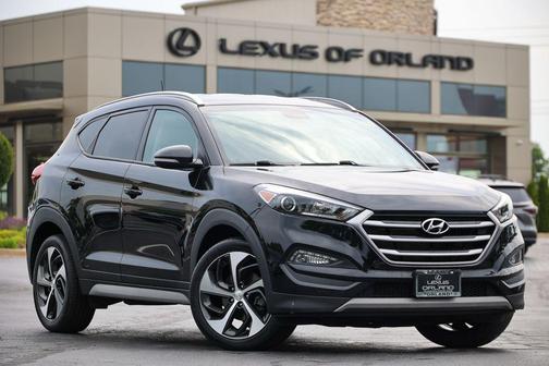 Black Noir Pearl 2017 Hyundai TUCSON Sport
