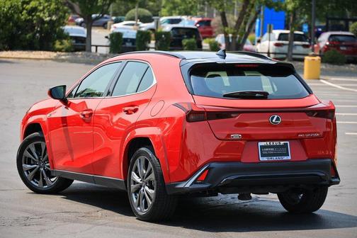 2023 Lexus UX 250h F Sport