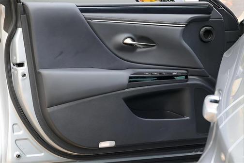 2024 Lexus ES 350 Base