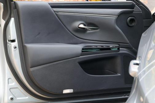 2024 Lexus ES 350 Base