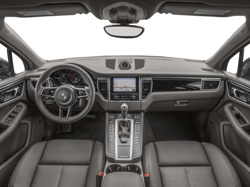 2018 Porsche Macan Base