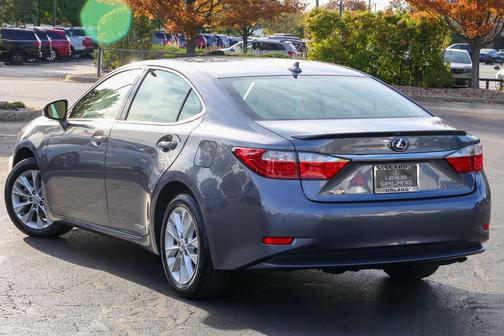 2013 Lexus ES 300h Base