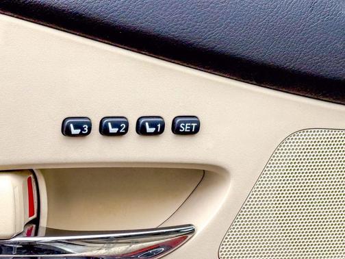 Satin Cashmere Metallic 2011 Lexus RX 350 Base