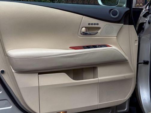 Satin Cashmere Metallic 2011 Lexus RX 350 Base